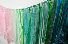 Load image into Gallery viewer, Witchy Ombre Garland