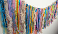 Load image into Gallery viewer, Rainbow Llama Garland