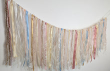 Load image into Gallery viewer, Renaissance Garland