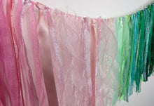 Load image into Gallery viewer, Witchy Ombre Garland