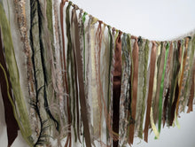 Load image into Gallery viewer, Green Woodland Garland