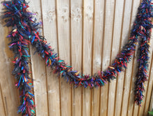 Load image into Gallery viewer, 4m Gothic Tufty Garland