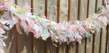 Load image into Gallery viewer, 2m super shabby tufty garland