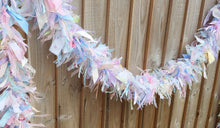 Load image into Gallery viewer, 4m shabby tufty garland