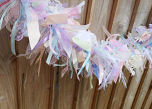 Load image into Gallery viewer, 4m shabby tufty garland