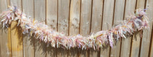 Load image into Gallery viewer, 1.5m romantic tufty garland