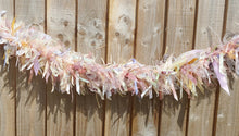 Load image into Gallery viewer, 1.5m romantic tufty garland