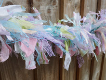 Load image into Gallery viewer, 1.5m rainbow shabby tufty garland
