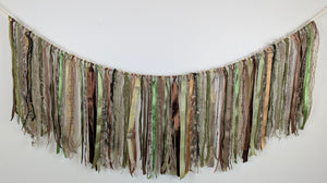 Green Woodland Garland