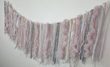 Load image into Gallery viewer, Blush llama garland
