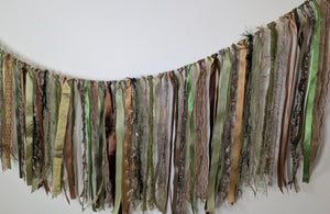 Green Woodland Garland