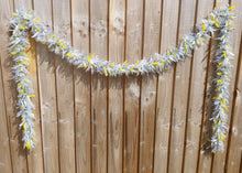 Load image into Gallery viewer, 3m Yellow and Grey Tufty Garland
