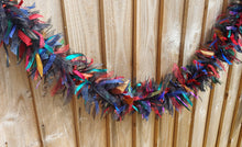 Load image into Gallery viewer, 4m Gothic Tufty Garland
