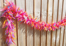 Load image into Gallery viewer, 2m festival tufty garland
