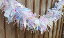 Load image into Gallery viewer, 4m shabby tufty garland
