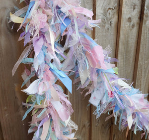 4m shabby tufty garland