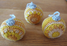Load image into Gallery viewer, Yellow Crochet Bauble
