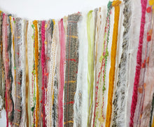 Load image into Gallery viewer, Green Tweed Style Garland
