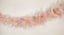 Load image into Gallery viewer, 4 metre Romantic Tufty Garland
