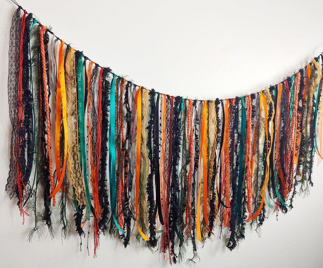 Spooky Orange Halloween Garland