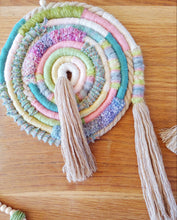 Load image into Gallery viewer, Spring macrame weave set
