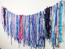 Load image into Gallery viewer, Blue Sophisticated Mermaid Garland
