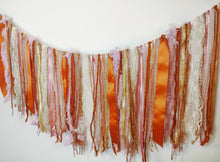 Load image into Gallery viewer, Blush and Rust Boho Garland
