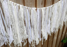 Load image into Gallery viewer, Neutral lace Garland

